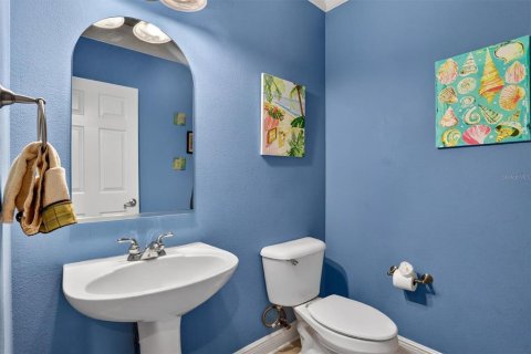 House in Apollo Beach, Florida 4 bedrooms, 261.24 sq.m. № 2151751 - photo 20