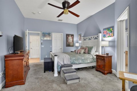 House in Apollo Beach, Florida 4 bedrooms, 261.24 sq.m. № 2151751 - photo 22