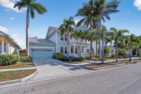 House in Apollo Beach, Florida 4 bedrooms, 261.24 sq.m. № 2151751 - photo 2