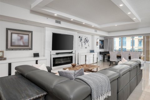 Condominio en venta en Hollywood, Florida, 3 dormitorios, 293.66 m2 № 2034203 - foto 3