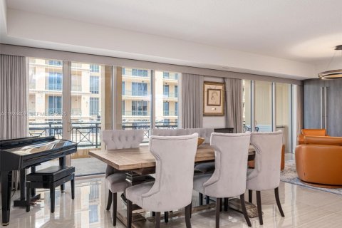 Condominio en venta en Hollywood, Florida, 3 dormitorios, 293.66 m2 № 2034203 - foto 13