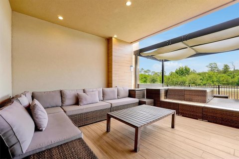 Townhouse in Kissimmee, Florida 3 bedrooms, 203.92 sq.m. № 2195675 - photo 14