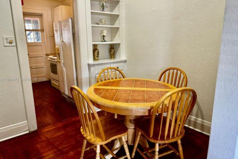 Villa ou maison à louer à Hollywood, Floride: 1 chambre № 2023935 - photo 4