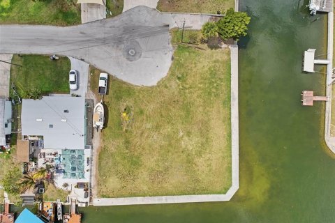 Land in Hudson, Florida № 2099005 - photo 8