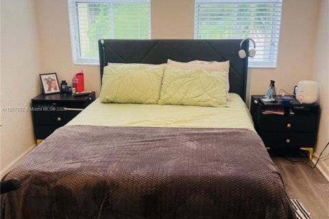 Купить таунхаус в Хомстед, Флорида 4 спальни, 178м2, № 1960669 - фото 11