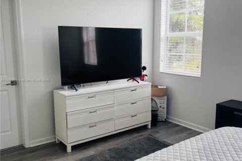 Купить таунхаус в Хомстед, Флорида 4 спальни, 178м2, № 1960669 - фото 19