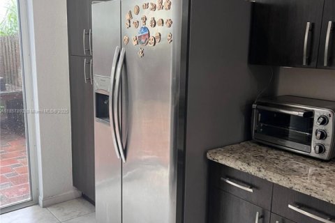 Купить таунхаус в Хомстед, Флорида 4 спальни, 178м2, № 1960669 - фото 9