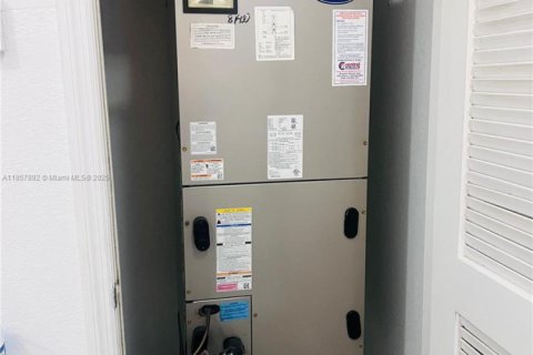 Купить таунхаус в Хомстед, Флорида 4 спальни, 178м2, № 1960669 - фото 27