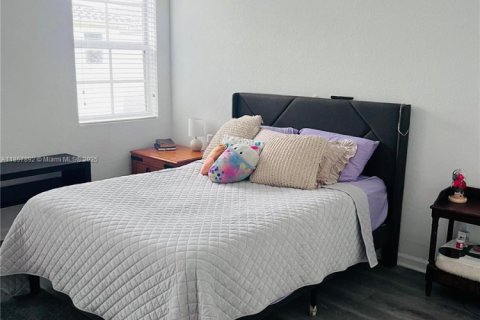 Купить таунхаус в Хомстед, Флорида 4 спальни, 178м2, № 1960669 - фото 12