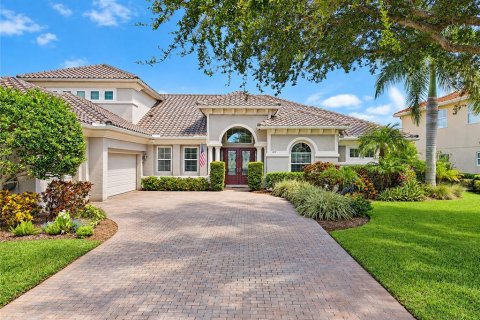 Casa en venta en Bradenton, Florida, 4 dormitorios, 390 m2 № 2387558 - foto 2