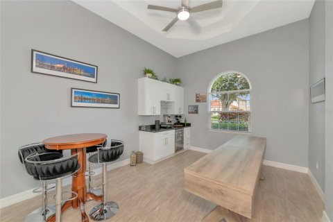 Casa en venta en Bradenton, Florida, 4 dormitorios, 390 m2 № 2387558 - foto 9