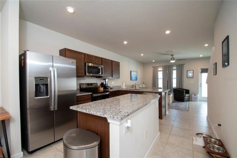Townhouse in Bradenton, Florida 3 bedrooms, 132.94 sq.m. № 2099911 - photo 2