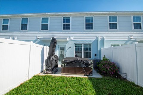 Townhouse in Bradenton, Florida 3 bedrooms, 132.94 sq.m. № 2099911 - photo 23