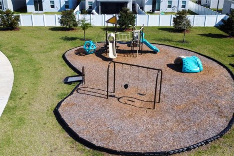 Townhouse in Bradenton, Florida 3 bedrooms, 132.94 sq.m. № 2099911 - photo 30