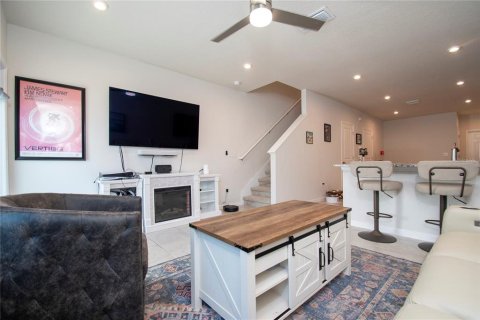 Townhouse in Bradenton, Florida 3 bedrooms, 132.94 sq.m. № 2099911 - photo 10