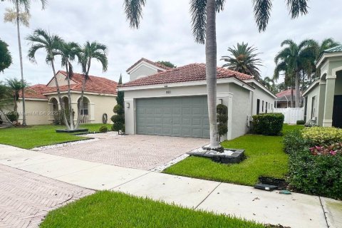House in Weston, Florida 3 bedrooms, 144.56 sq.m. № 1799415 - photo 3