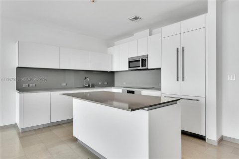 Condominio en venta en Miami, Florida, 2 dormitorios, 113.25 m2 № 2029206 - foto 4