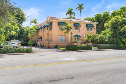 Propiedad comercial en venta en Coral Gables, Florida № 2046148 - foto 5