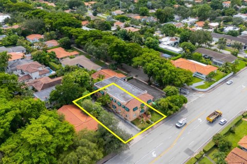 Propiedad comercial en venta en Coral Gables, Florida № 2046148 - foto 7