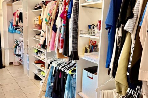 Купить таунхаус в Санрайз, Флорида 3 спальни, 104.33м2, № 2008461 - фото 20