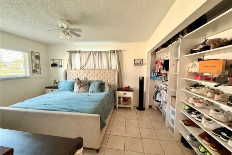 Купить таунхаус в Санрайз, Флорида 3 спальни, 104.33м2, № 2008461 - фото 19