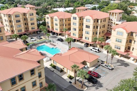 Condo à Clearwater, Floride, 2 chambres  № 2371417