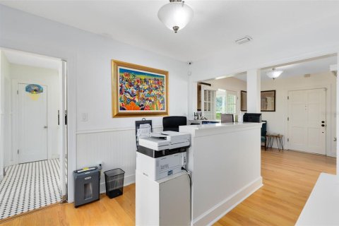 Propiedad comercial en alquiler en Orlando, Florida, 111.48 m2 № 1916490 - foto 13