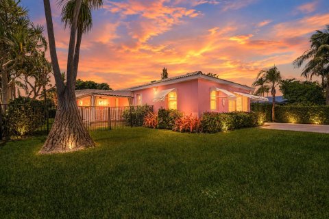 Villa ou maison à vendre à Delray Beach, Floride: 2 chambres, 175.4 m2 № 2190978 - photo 30