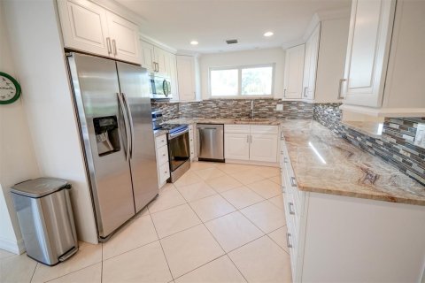 Villa ou maison à vendre à Delray Beach, Floride: 2 chambres, 175.4 m2 № 2190978 - photo 6