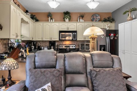 Touwnhouse à vendre à Miami Lakes, Floride: 3 chambres, 143.07 m2 № 2145984 - photo 16