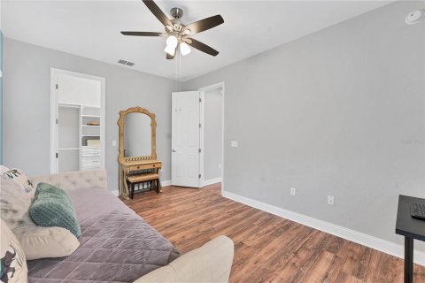 House in Temple Terrace, Florida 3 bedrooms, 209.4 sq.m. № 1789923 - photo 25