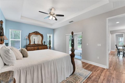 House in Temple Terrace, Florida 3 bedrooms, 209.4 sq.m. № 1789923 - photo 16
