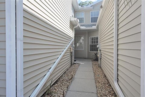 Condo in Lutz, Florida, 3 bedrooms  № 2277126 - photo 3