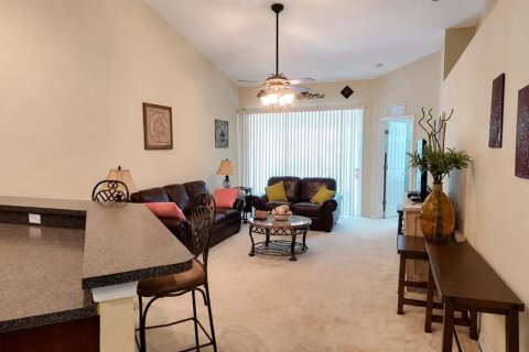 Condo in Lutz, Florida, 3 bedrooms  № 2277126 - photo 10