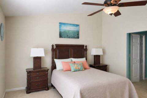 Condo in Lutz, Florida, 3 bedrooms  № 2277126 - photo 21