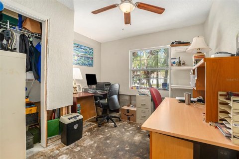 Villa ou maison à vendre à Tampa, Floride: 3 chambres, 147.9 m2 № 1881295 - photo 12