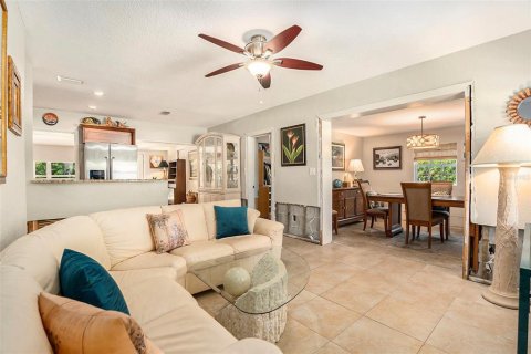 Villa ou maison à vendre à Tampa, Floride: 3 chambres, 147.9 m2 № 1881295 - photo 4