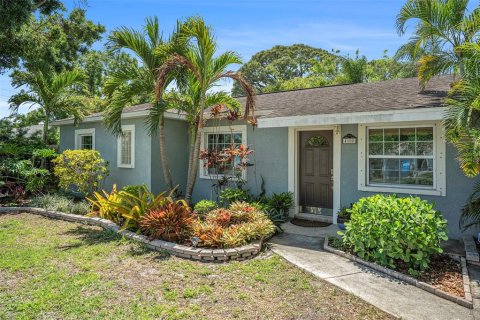 Villa ou maison à vendre à Tampa, Floride: 3 chambres, 147.9 m2 № 1881295 - photo 2