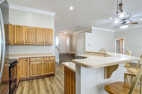 House in Umatilla, Florida 7 bedrooms, 192.59 sq.m. № 1771950 - photo 21