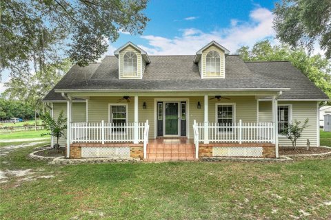House in Umatilla, Florida 7 bedrooms, 192.59 sq.m. № 1771950 - photo 9
