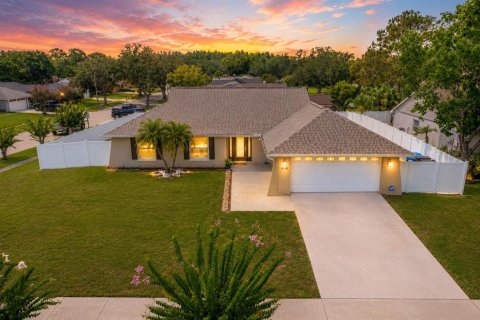 Villa ou maison à Tampa, Floride 3 chambres, 144 m2 № 2156836