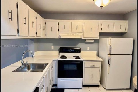 Condominio en venta en Davie, Florida, 2 dormitorios, 100.33 m2 № 2034704 - foto 4