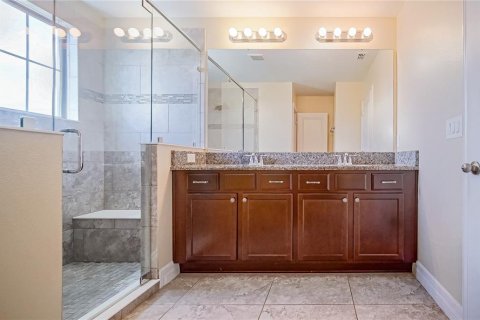 Casa en venta en Orlando, Florida, 4 dormitorios, 232.26 m2 № 2195755 - foto 14