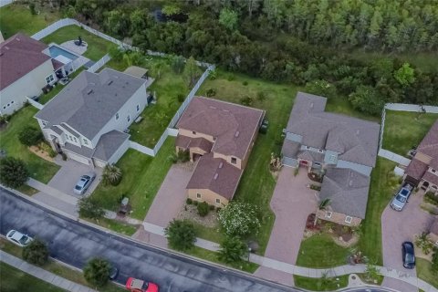 Casa en venta en Orlando, Florida, 4 dormitorios, 232.26 m2 № 2195755 - foto 2