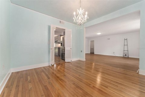 Casa en venta en Ocala, Florida, 4 dormitorios, 221.94 m2 № 1880788 - foto 9
