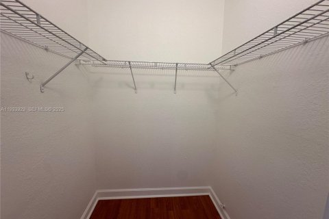 Condominio en alquiler en Homestead, Florida, 3 dormitorios, 99.96 m2 № 2060229 - foto 14