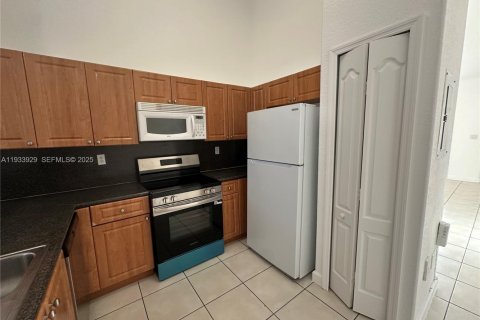 Condominio en alquiler en Homestead, Florida, 3 dormitorios, 99.96 m2 № 2060229 - foto 5