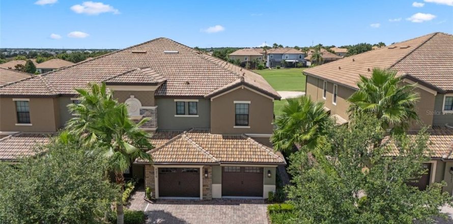 Condominio en Davenport, Florida, 2 dormitorios № 1835467