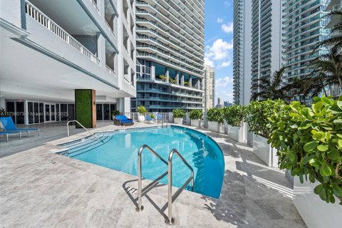 Condominio en venta en Miami, Florida, 2 dormitorios, 101.26 m2 № 1985091 - foto 23