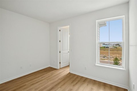 Townhouse in San Antonio, Florida 3 bedrooms, 185.34 sq.m. № 2119845 - photo 25